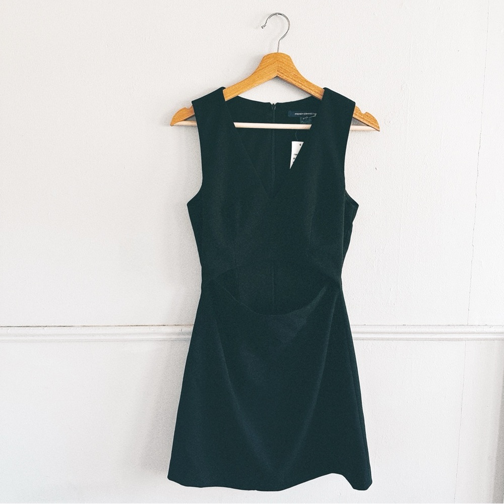 FRENCH CONNECTION > Whisper V-Neck Cutout Dress